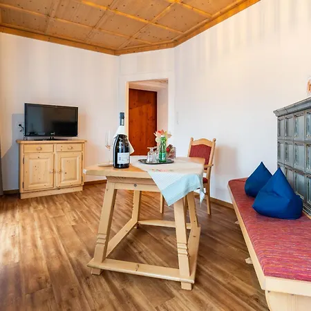 Hotel Krone Tirol
