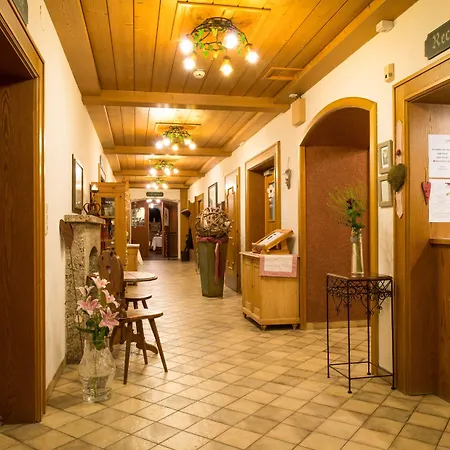 Krone Tirol روتته