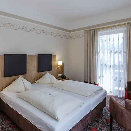 فندق Krone Tirol