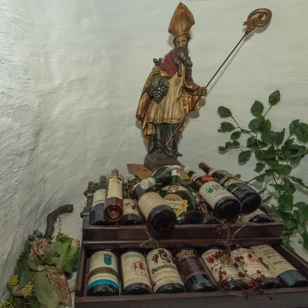 فندق Krone Tirol 3*