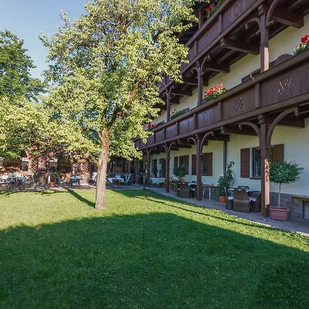 Hotel Krone Tirol