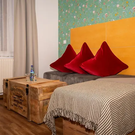 Krone Tirol 3*