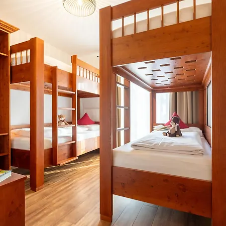 Krone Tirol 3*